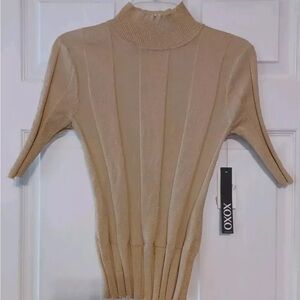 *NEW* XOXO Juniors Metallic Mock-Neck top in champagne gold color Size Small